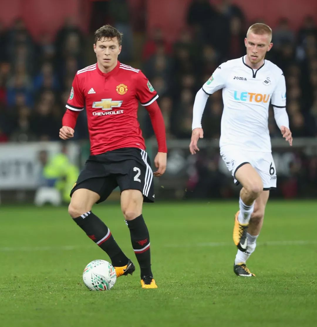 0万英镑的 0万英镑的